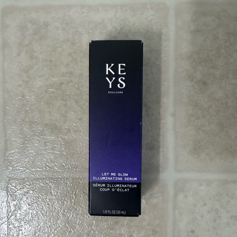 Let Me Glow Illuminating Serum - Purple